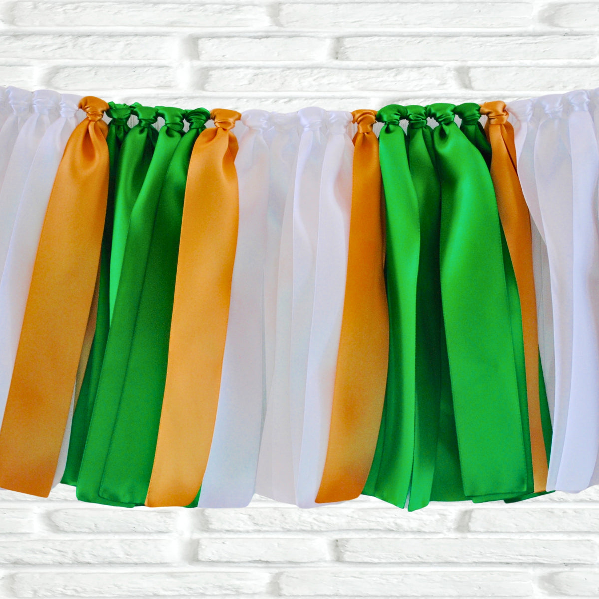 Green white gold ribbon bunting - The Party Teacher - close up