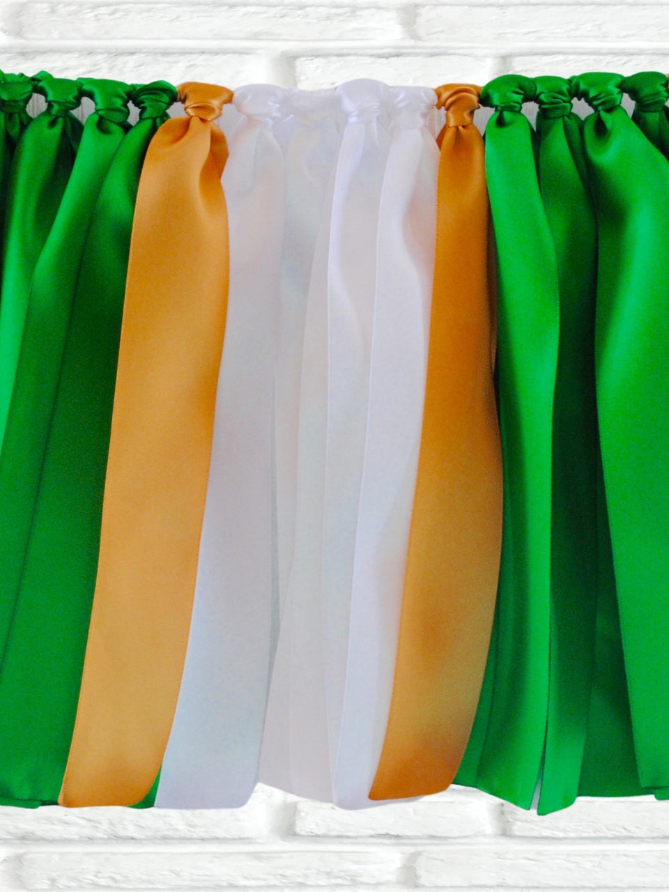 Green white gold ribbon bunting - The Party Teacher - hero image