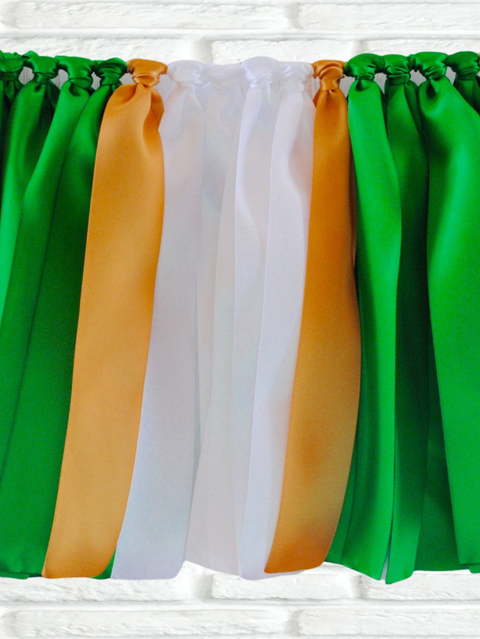 Green white gold ribbon bunting - The Party Teacher - hero image