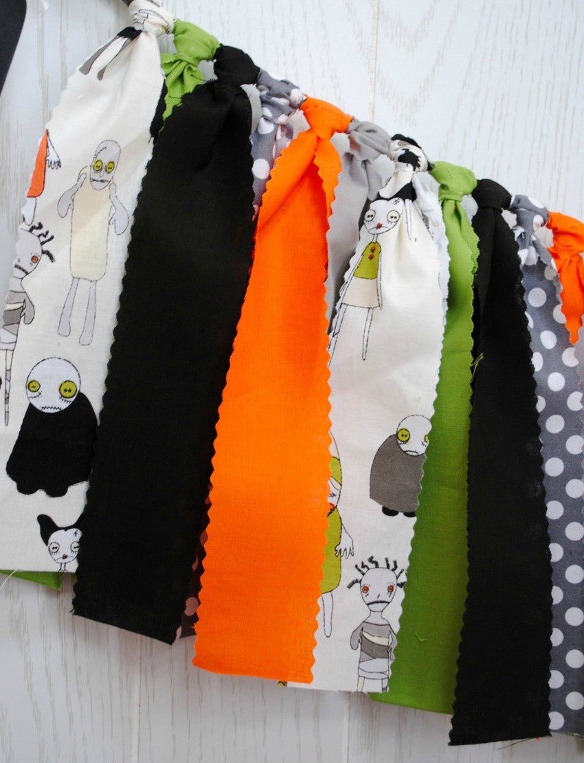 Zombie Fabric Bunting - FREE Shipping - The Party Teacher