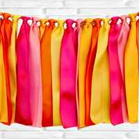 Groovy Ribbon Bunting - The Party Teacher - close up