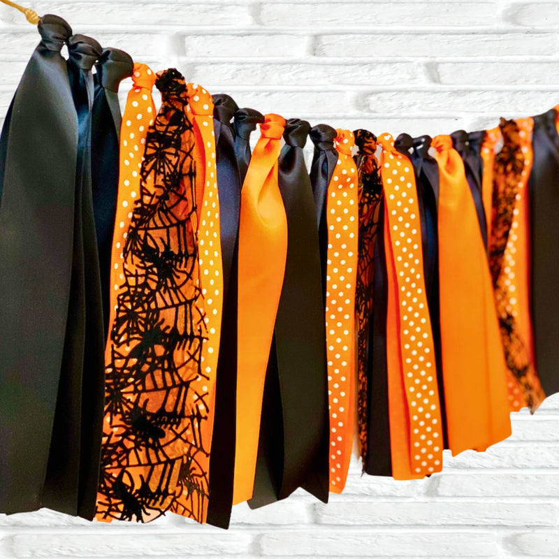 Halloween web ribbon bunting - The Party Teacher - left side view