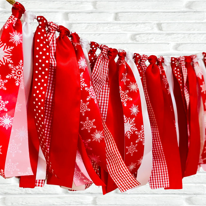 Christmas snowflake ribbon bunting - The Party Teacher - left side view