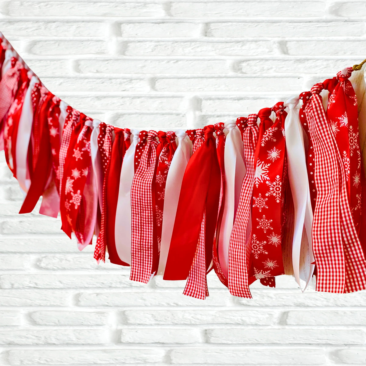 Christmas snowflake ribbon bunting - The Party Teacher - full view