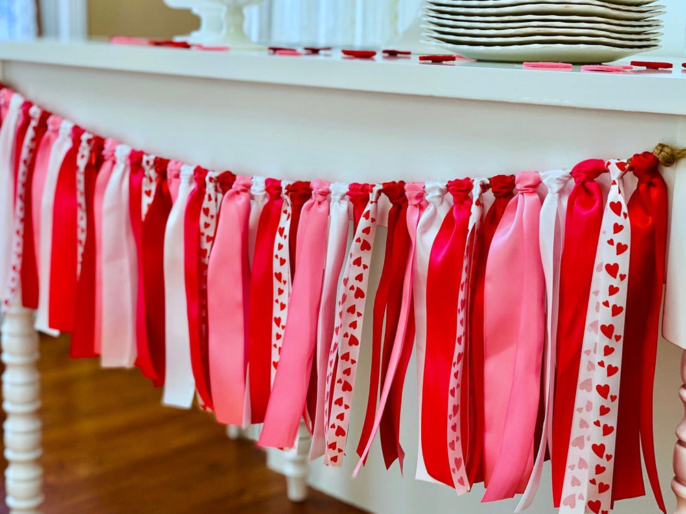 Valentine's Ribbon Bunting – The Party Teacher
